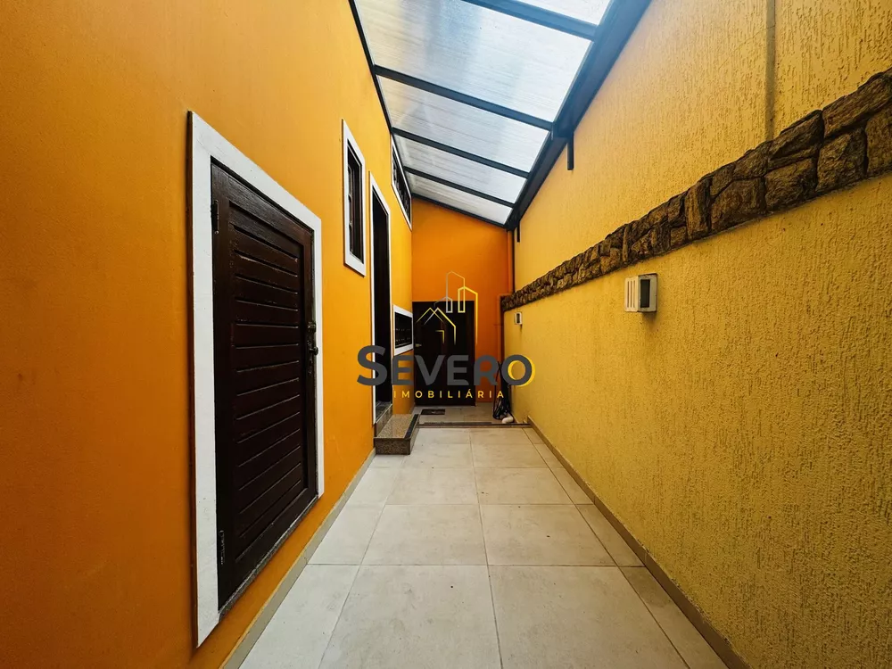 Casa, 3 quartos, 240 m² - Foto 34