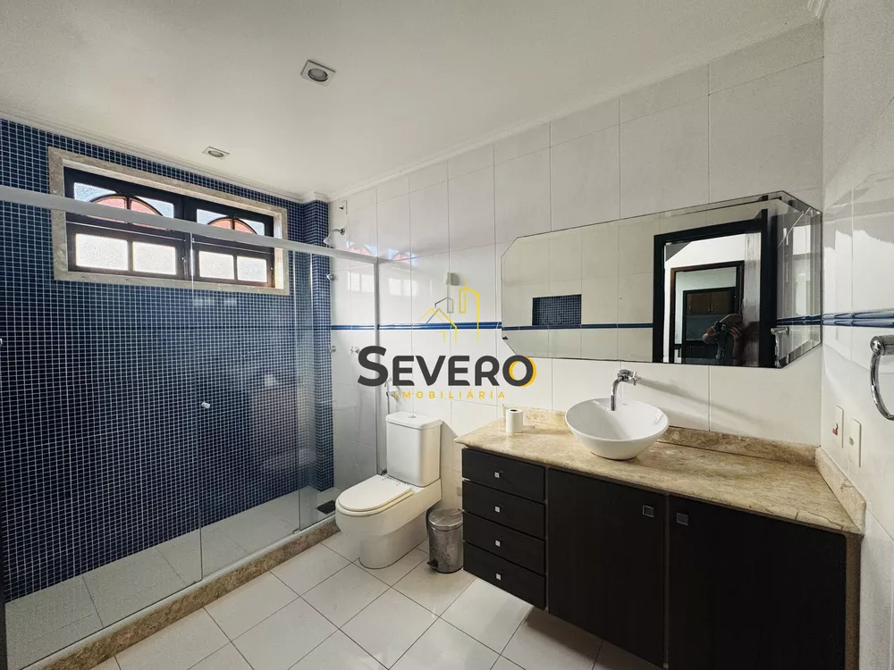 Casa, 3 quartos, 240 m² - Foto 47