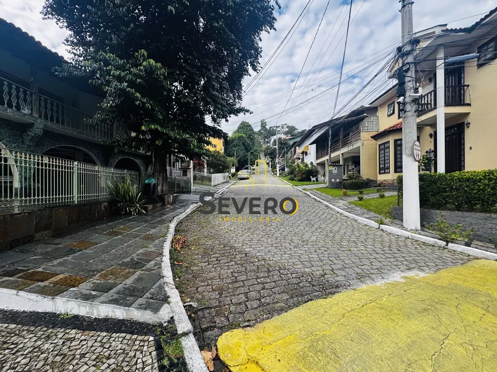 Casa, 3 quartos, 240 m² - Foto 33