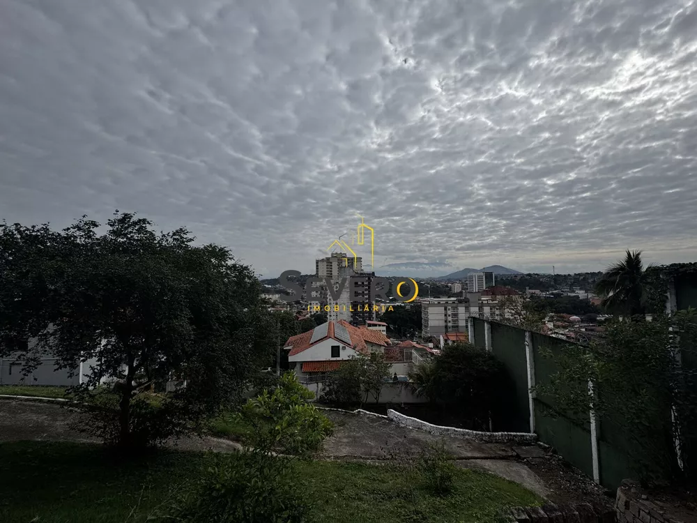 Casa, 3 quartos, 240 m² - Foto 15