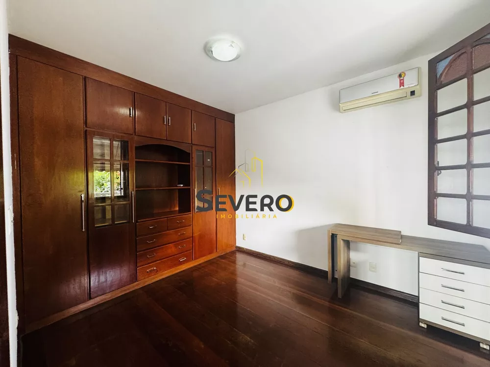 Casa, 3 quartos, 240 m² - Foto 12
