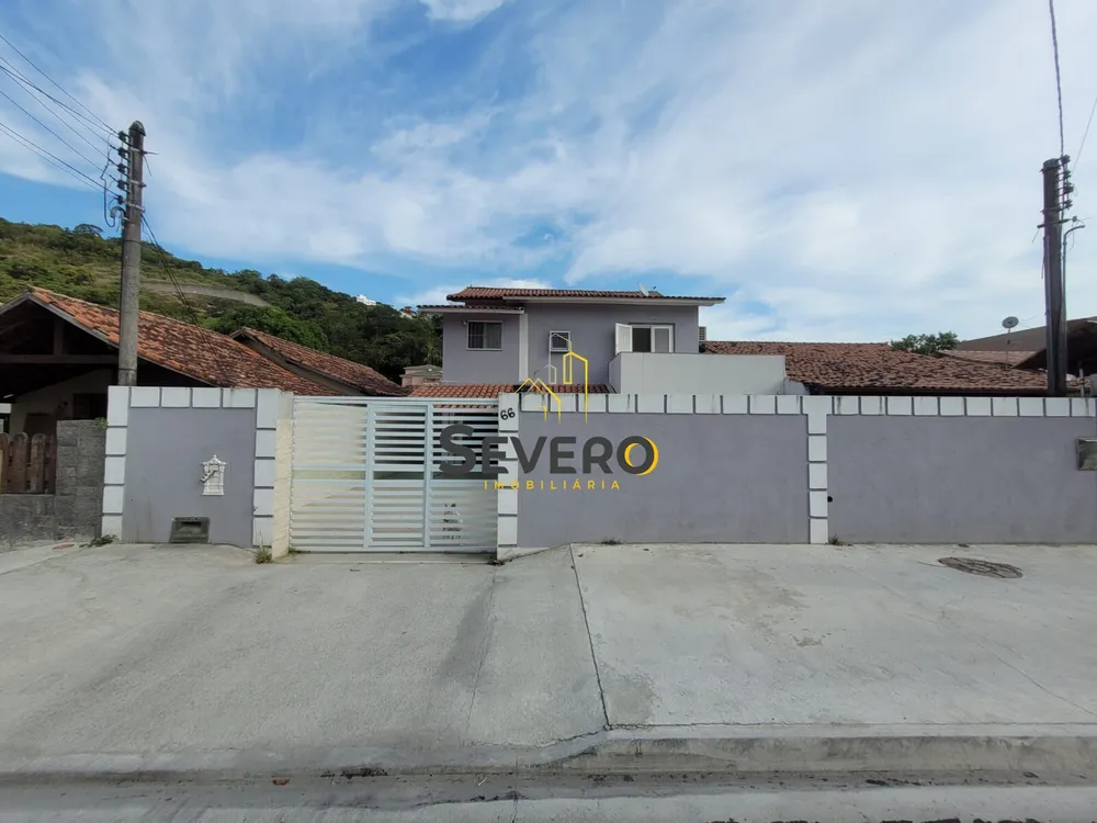 Casa, 6 quartos, 218 m² - Foto 2