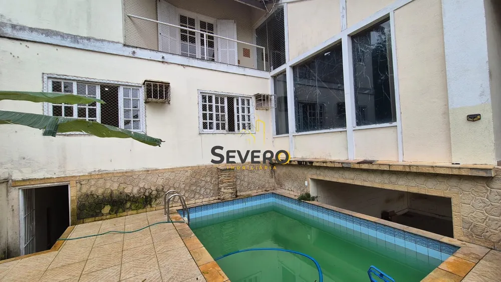 Casa, 3 quartos, 360 m² - Foto 1