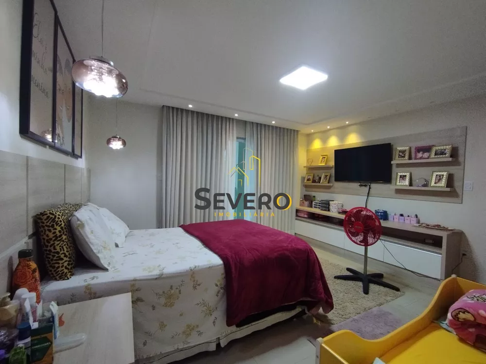 Casa, 5 quartos, 300 m² - Foto 4