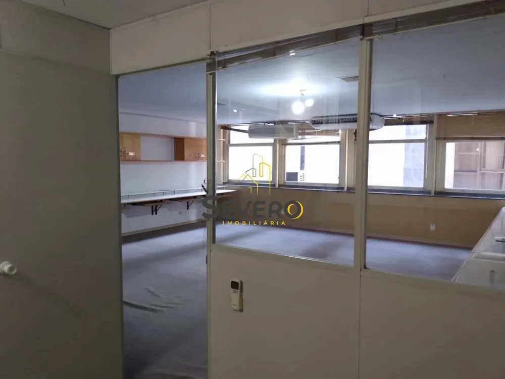 Sala-Conjunto, 210 m² - Foto 1