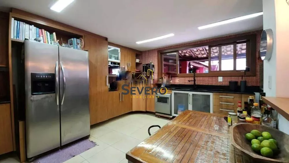 Casa, 6 quartos, 318 m² - Foto 10