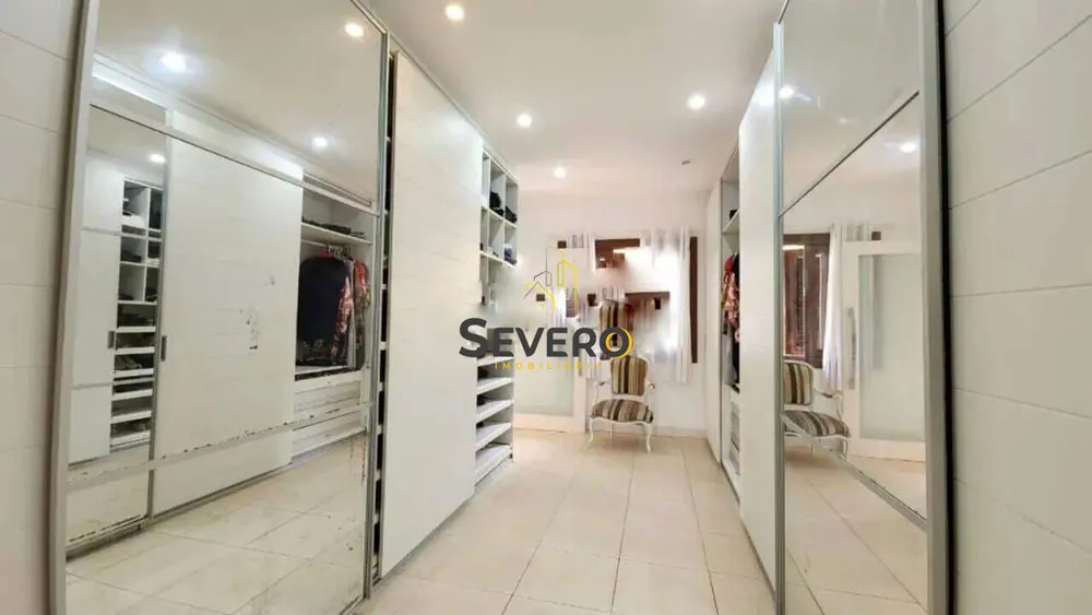 Casa, 6 quartos, 318 m² - Foto 36