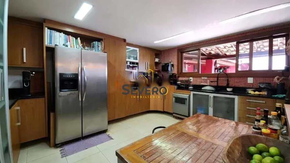 Casa, 6 quartos, 318 m² - Foto 8