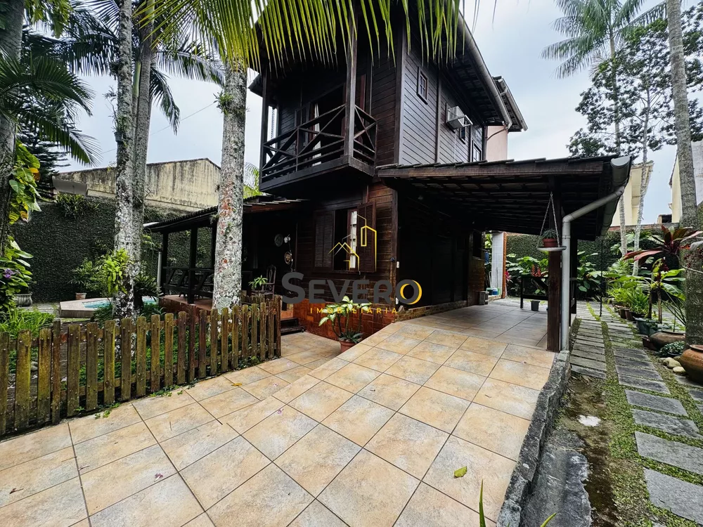 Casa, 3 quartos, 240 m² - Foto 9