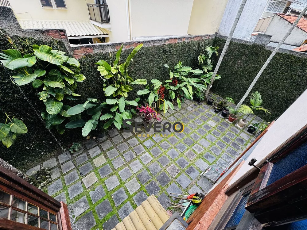 Casa, 3 quartos, 240 m² - Foto 32