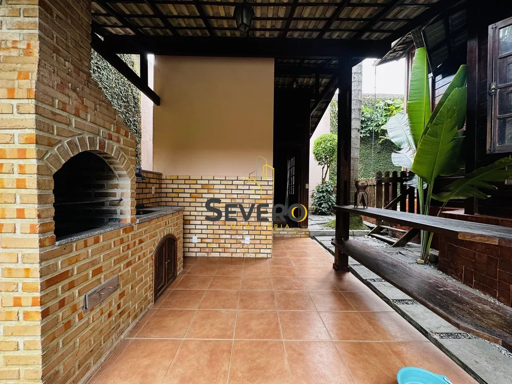 Casa, 3 quartos, 240 m² - Foto 2