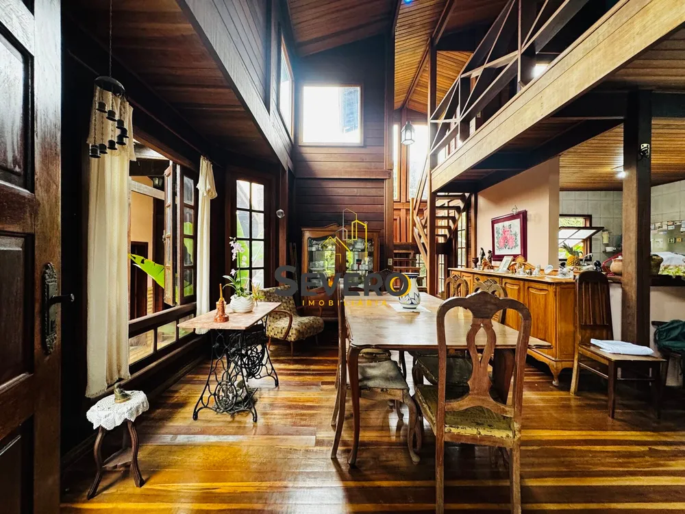Casa, 3 quartos, 240 m² - Foto 37