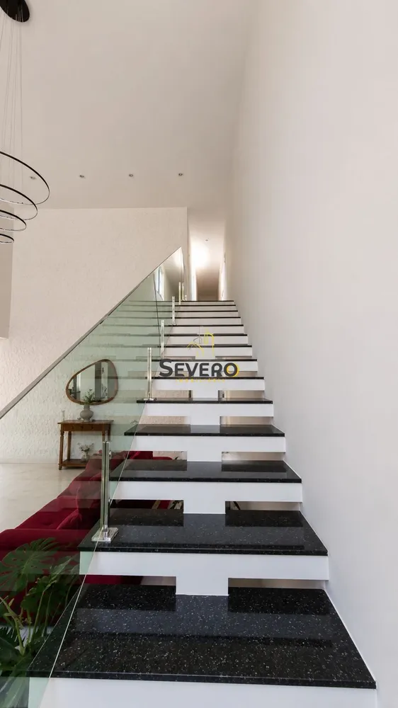 Casa, 4 quartos, 302 m² - Foto 37