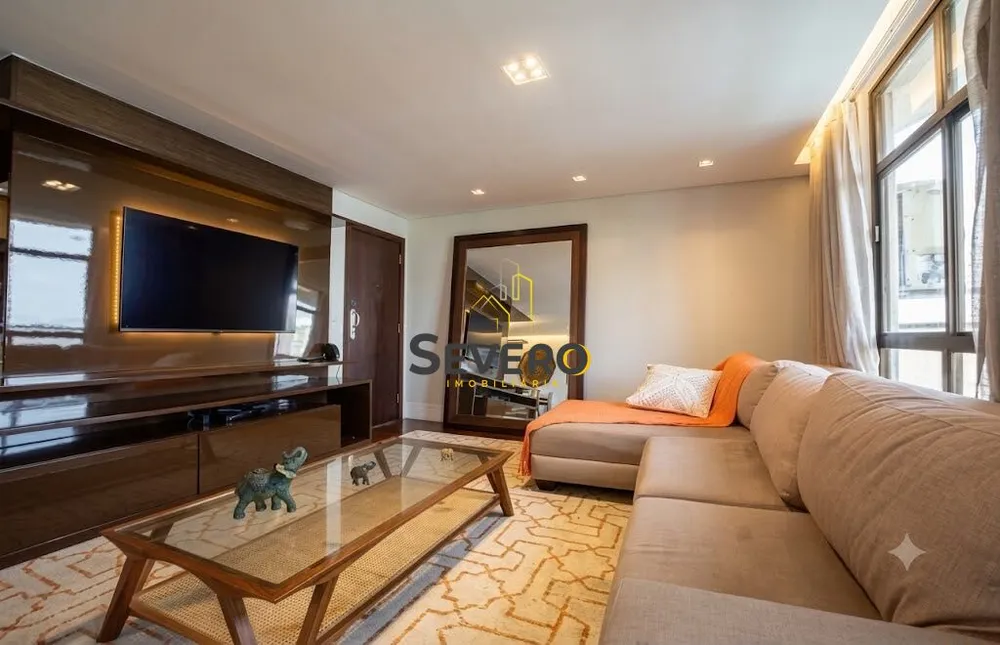 Apartamento, 3 quartos, 220 m² - Foto 11