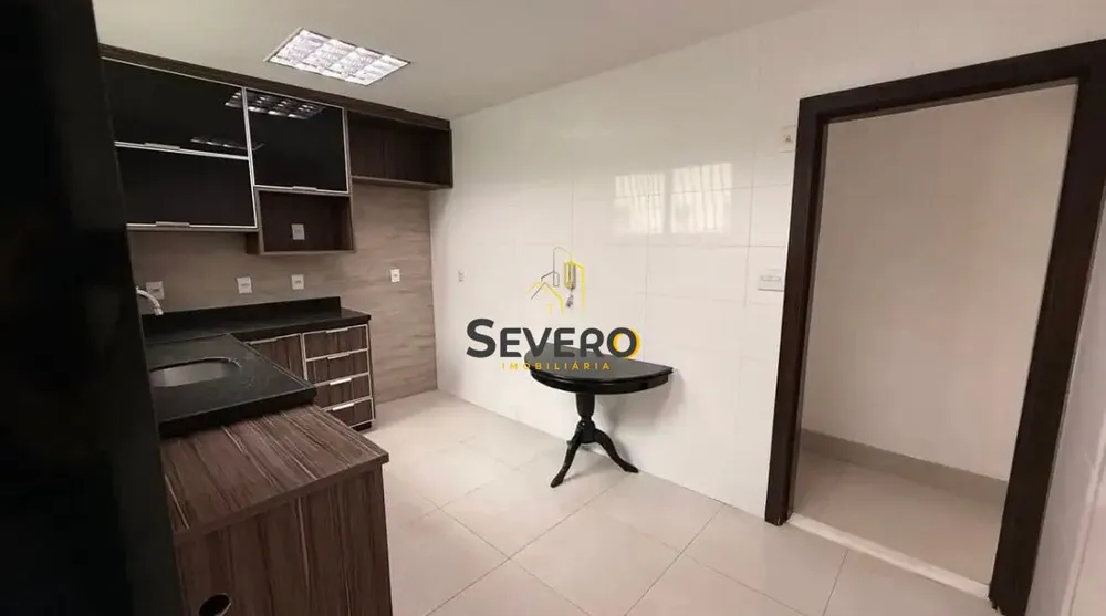 Cobertura, 4 quartos, 220 m² - Foto 2