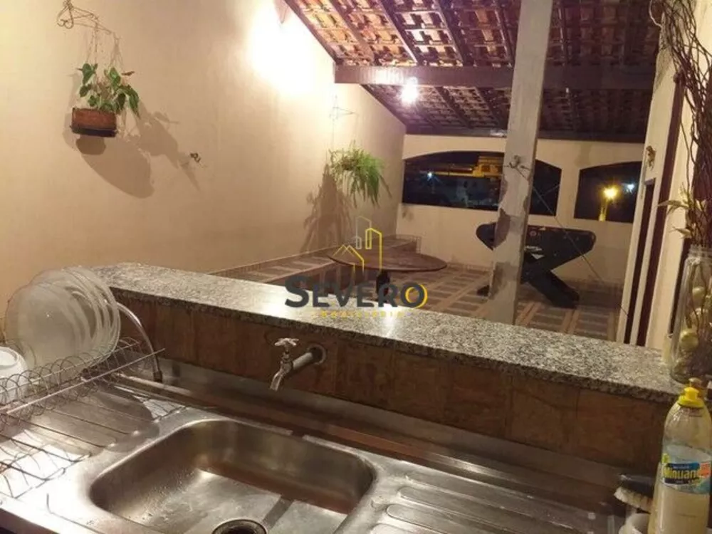 Casa, 3 quartos, 210 m² - Foto 10