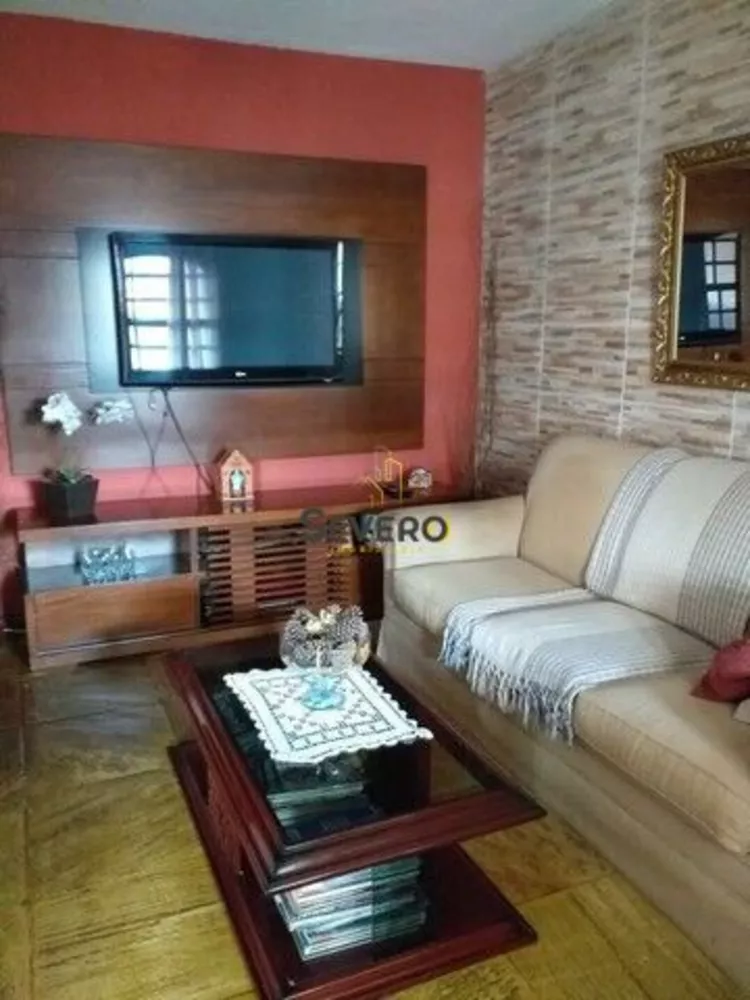 Casa, 3 quartos, 210 m² - Foto 4