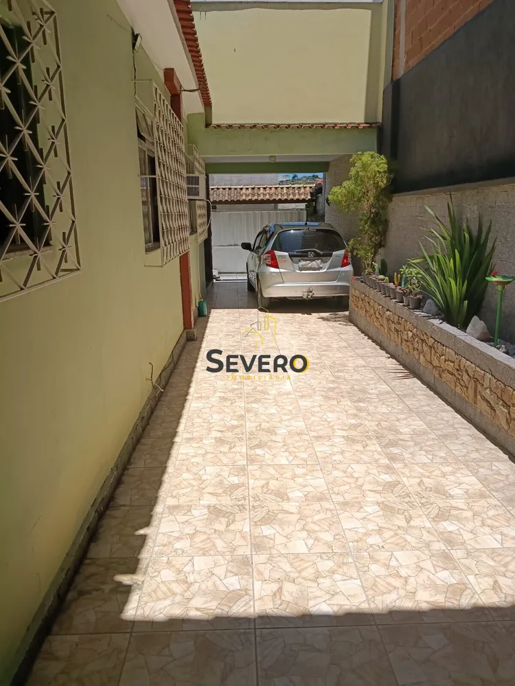Casa, 3 quartos, 203 m² - Foto 2
