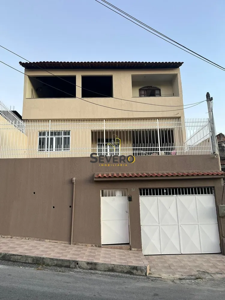 Casa, 3 quartos, 195 m² - Foto 1