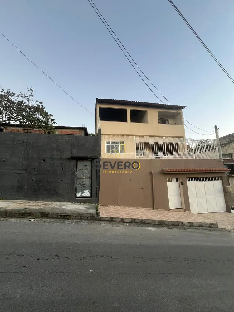 Casa, 3 quartos, 195 m² - Foto 2