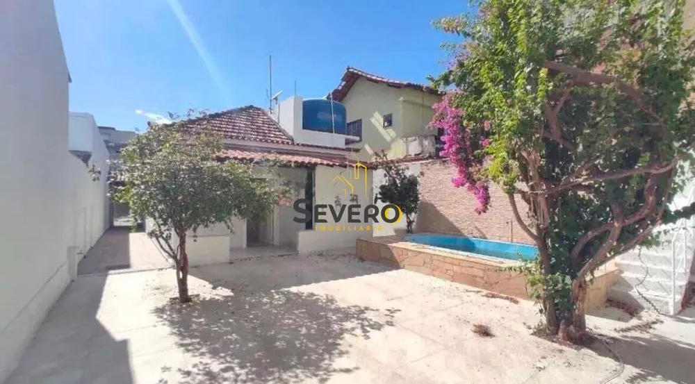 Casa, 4 quartos, 180 m² - Foto 2