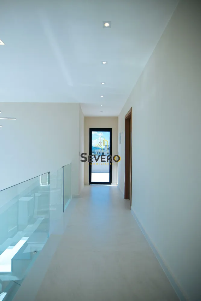 Casa, 3 quartos, 258 m² - Foto 37