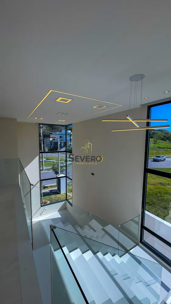 Casa, 3 quartos, 258 m² - Foto 29