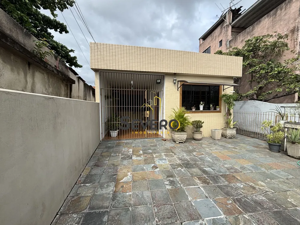 Casa, 2 quartos, 94 m² - Foto 1