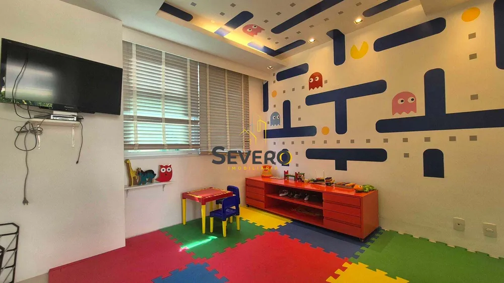 Cobertura, 3 quartos, 230 m² - Foto 36