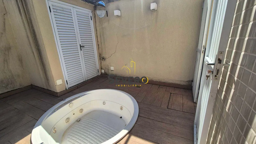 Cobertura, 3 quartos, 230 m² - Foto 37