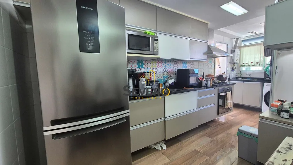 Cobertura, 3 quartos, 230 m² - Foto 13