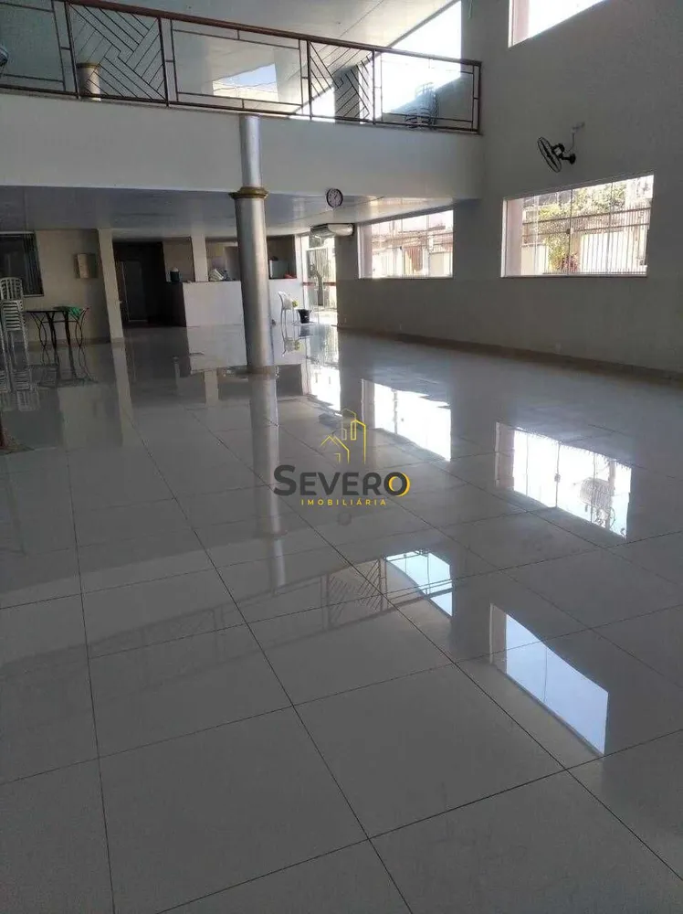 Casa, 4 quartos, 615 m² - Foto 1