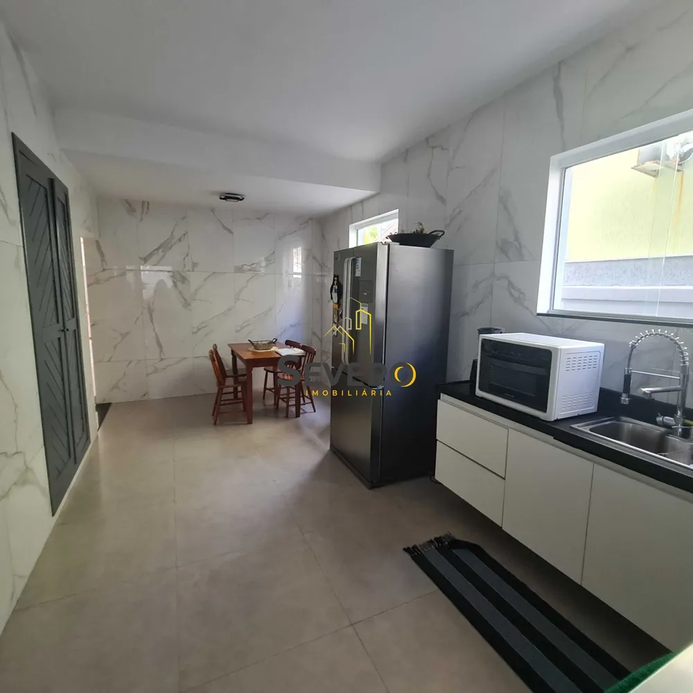 Casa, 4 quartos, 275 m² - Foto 31