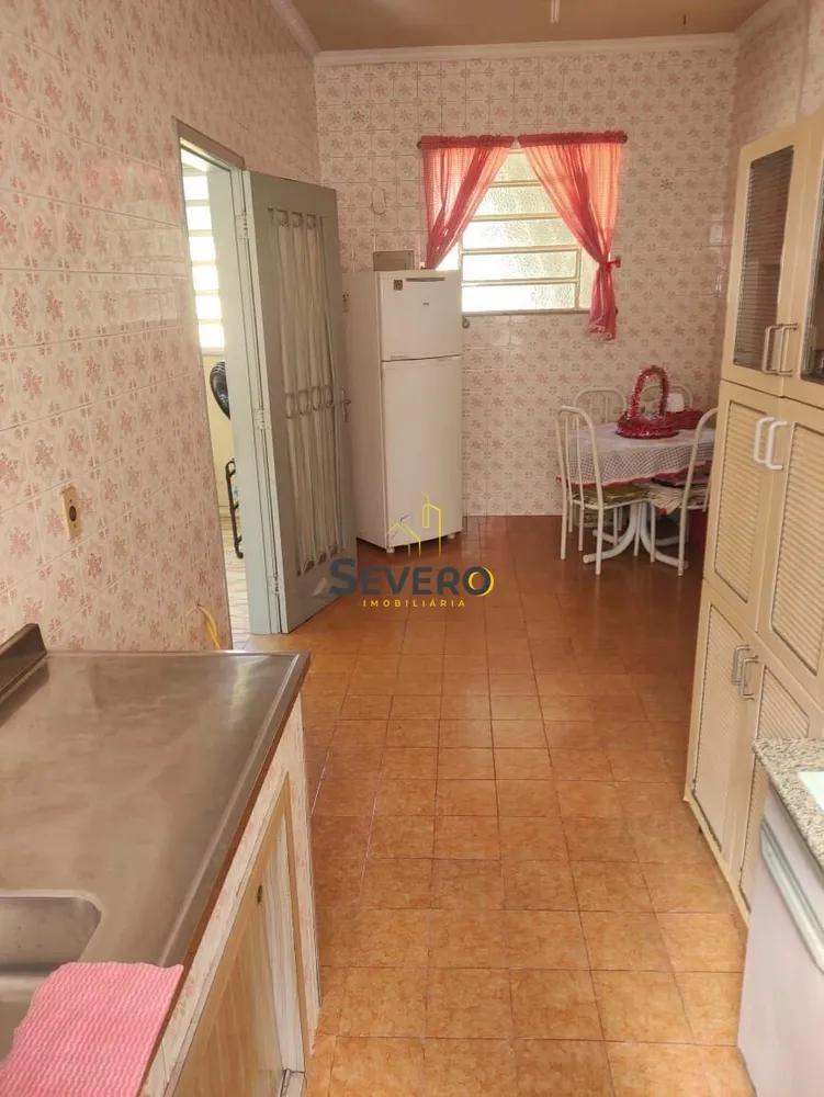 Casa, 4 quartos, 360 m² - Foto 9