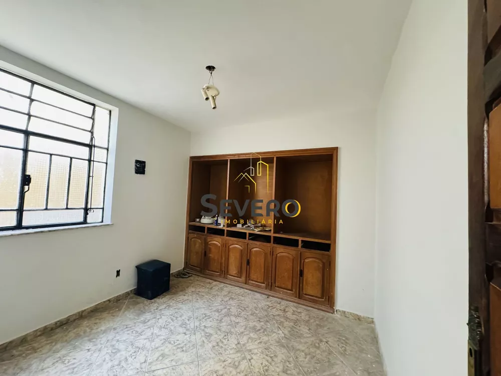 Casa, 4 quartos, 360 m² - Foto 11