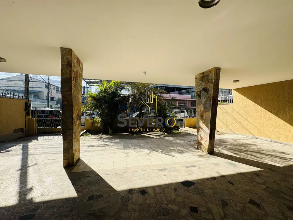 Casa, 4 quartos, 360 m² - Foto 13