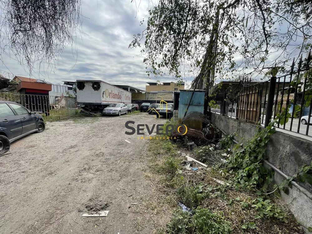 Loteamento e Condomínio, 1700 m² - Foto 1