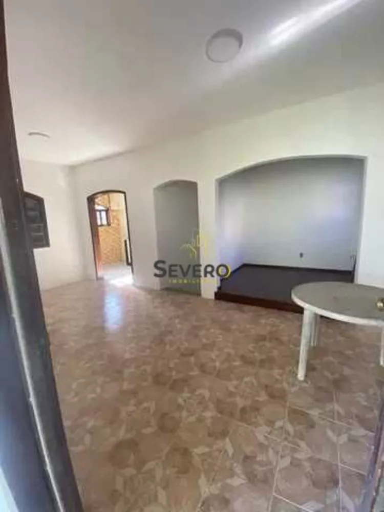 Casa, 4 quartos, 315 m² - Foto 4