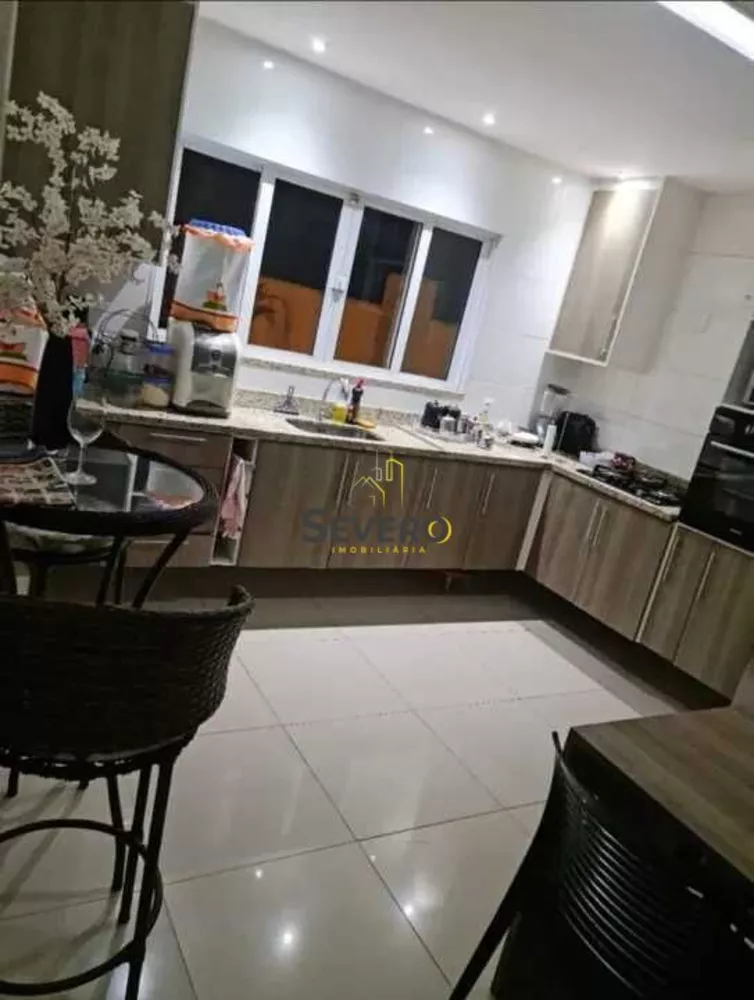Casa, 3 quartos, 300 m² - Foto 6