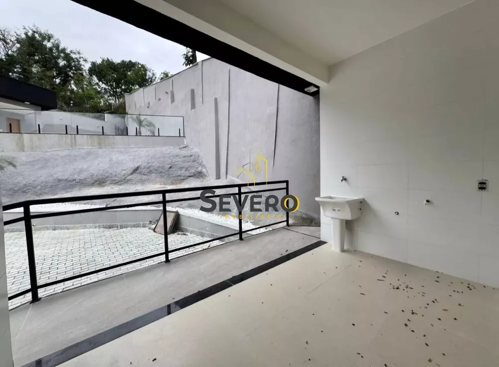 Casa, 5 quartos, 292 m² - Foto 3