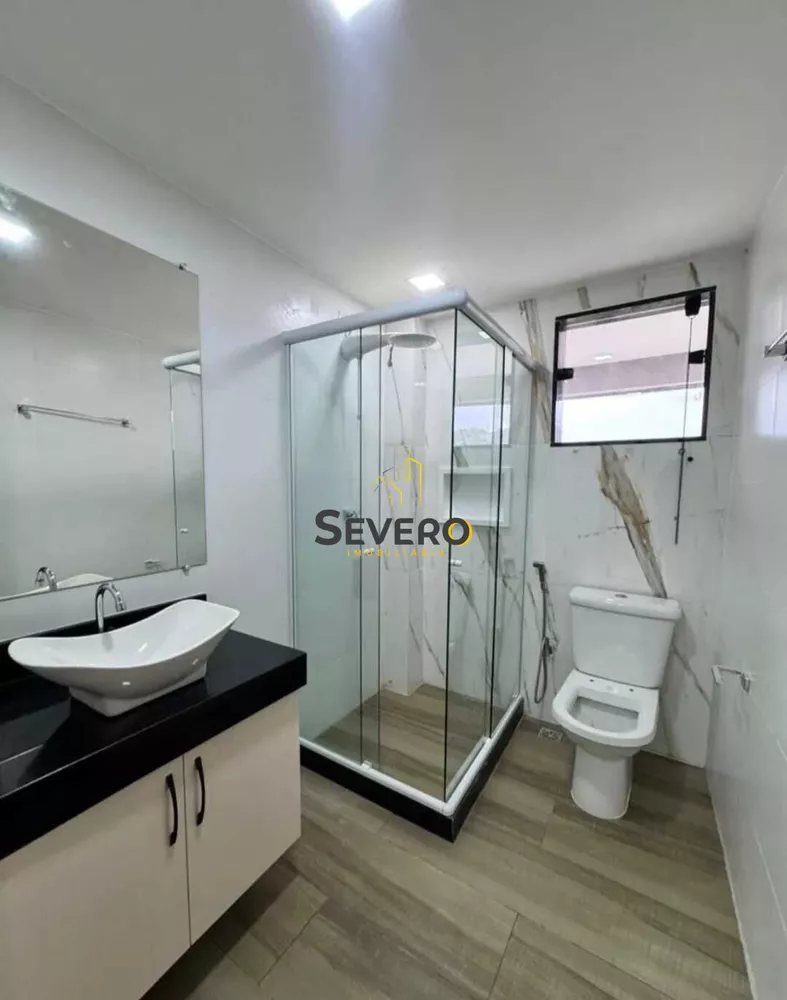 Casa, 5 quartos, 292 m² - Foto 2