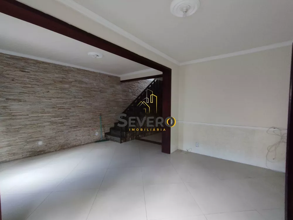 Casa, 3 quartos, 240 m² - Foto 12