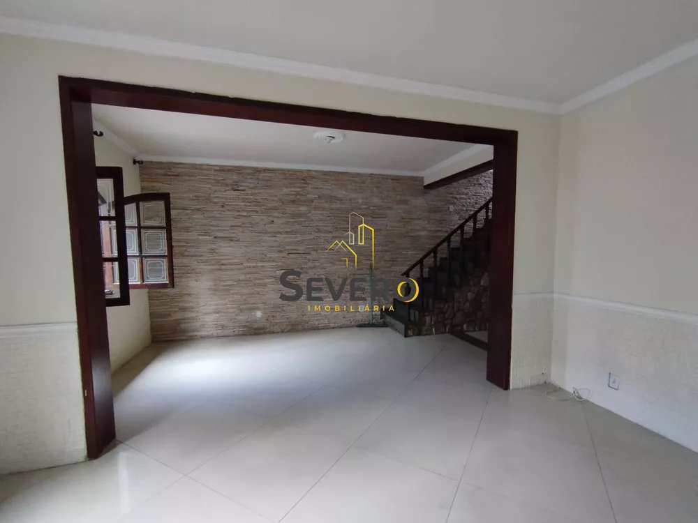 Casa, 3 quartos, 240 m² - Foto 10