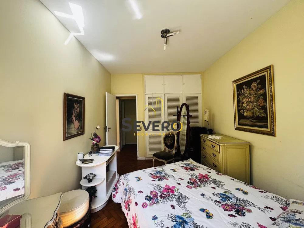 Apartamento, 3 quartos, 220 m² - Foto 1