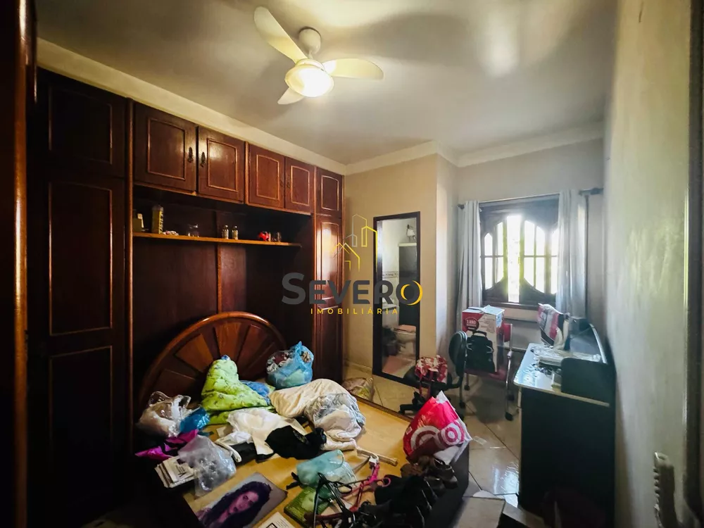 Casa, 3 quartos, 360 m² - Foto 4