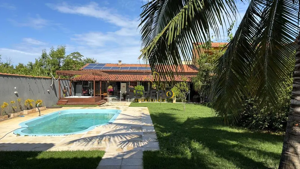 Casa, 5 quartos, 199 m² - Foto 2