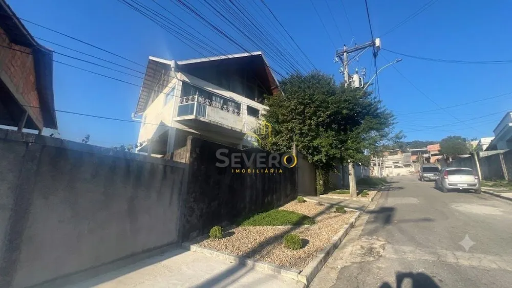 Casa, 2 quartos, 147 m² - Foto 1