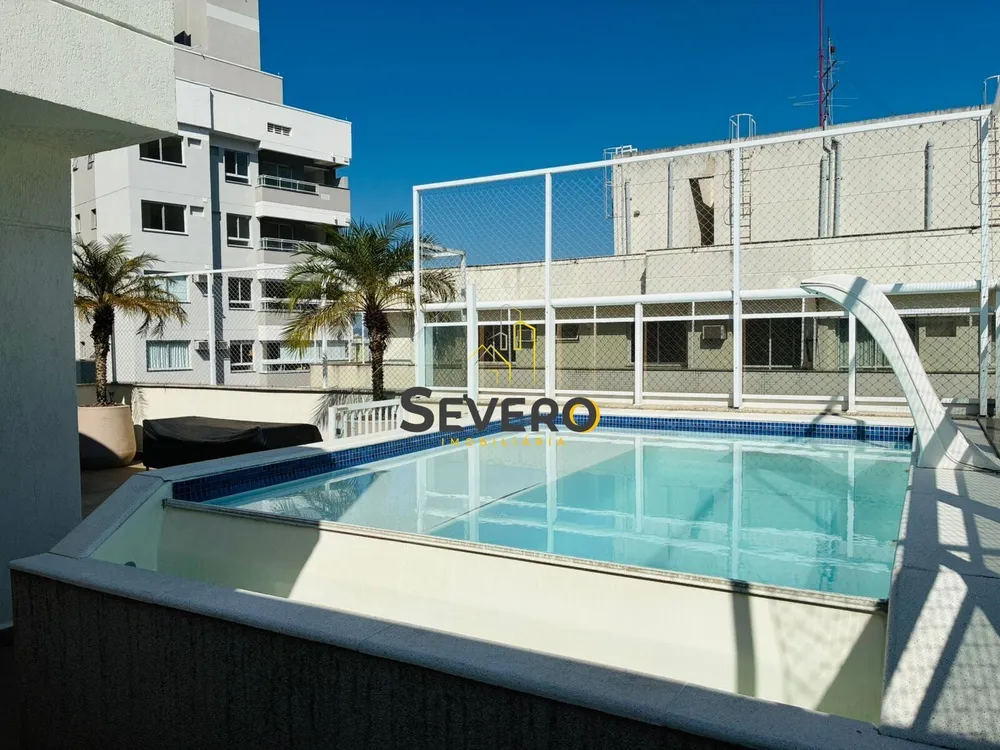 Cobertura, 3 quartos, 240 m² - Foto 1