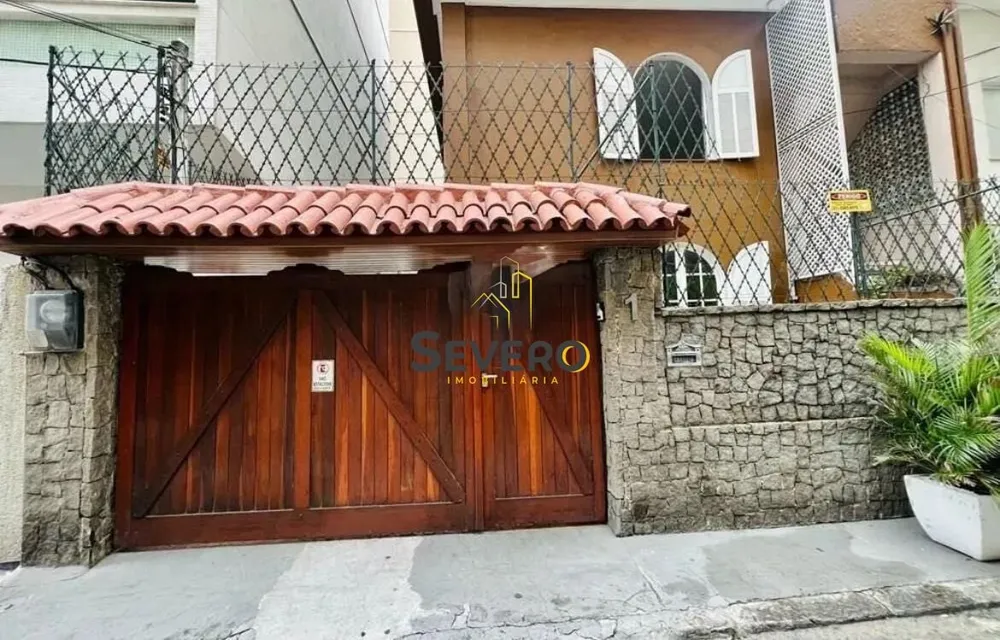 Casa, 5 quartos, 200 m² - Foto 1