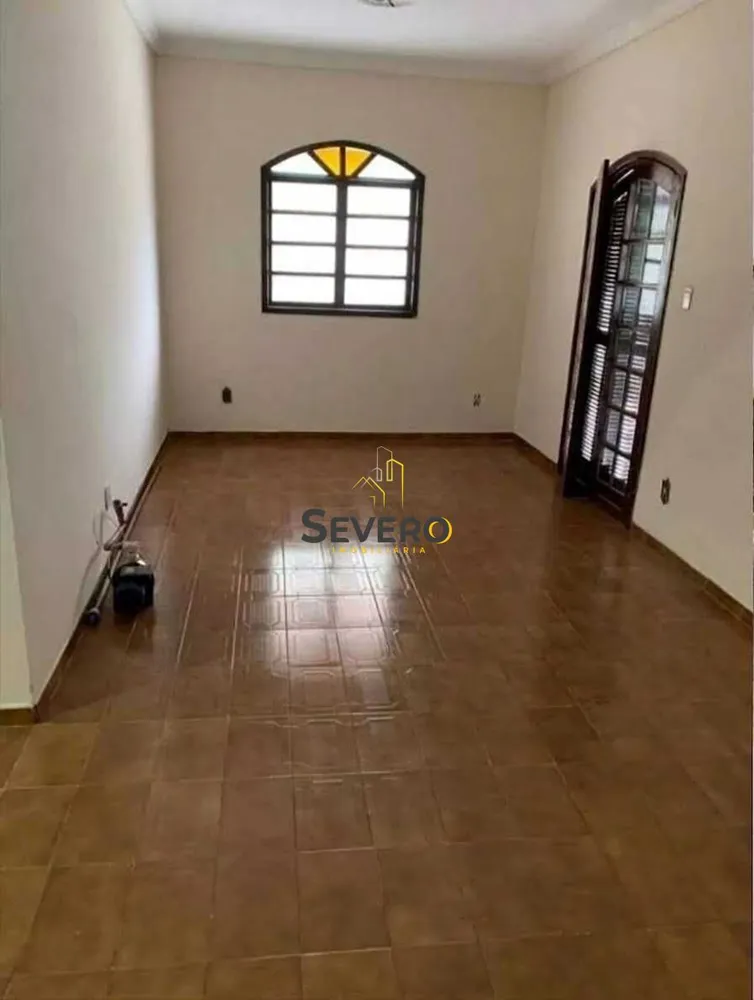 Casa, 4 quartos, 250 m² - Foto 15